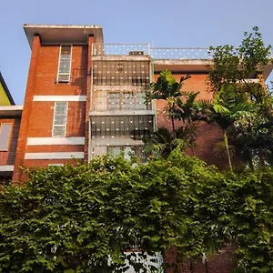 Hotel Gulshan Place 65